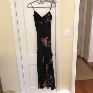 Long flowy Black Dress